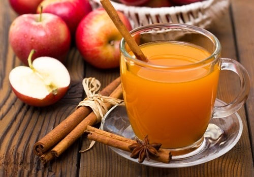 Fresh Pressed Apple Cider with Ginger
